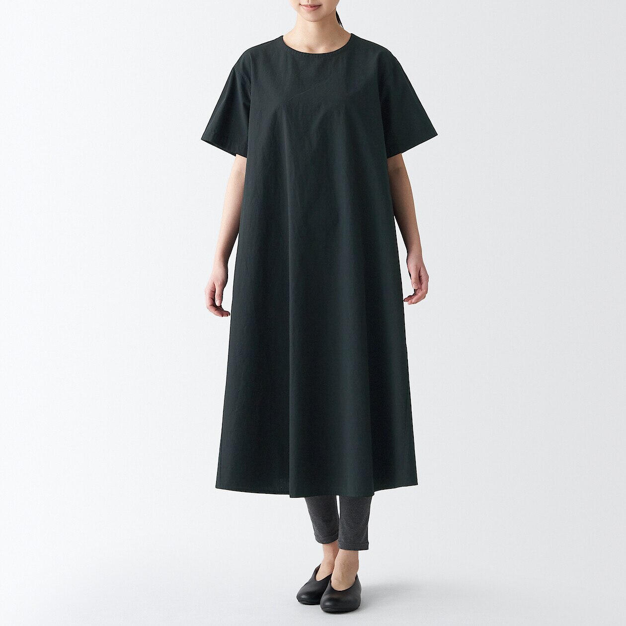 Shop Cool Touch Short Sleeve Dress online | Muji UAE