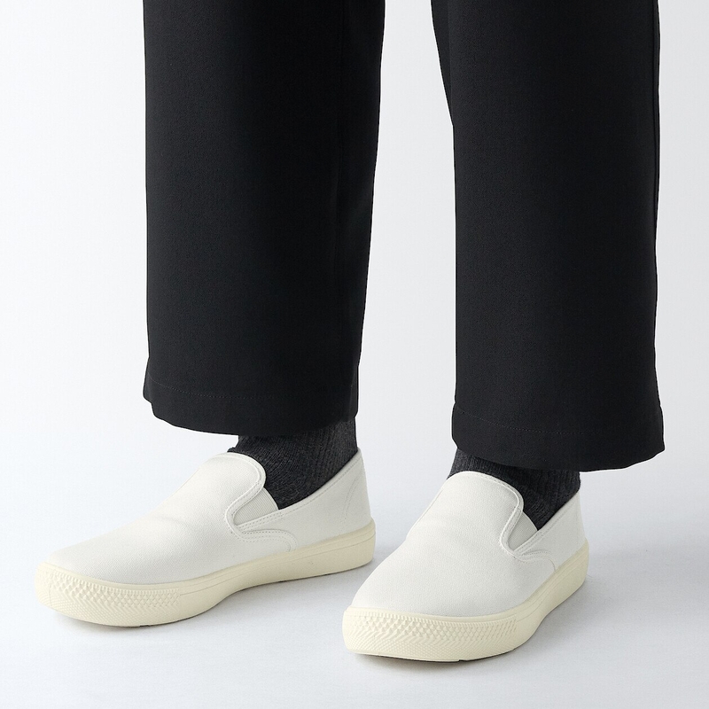 Mens slip on casual sneakers discount