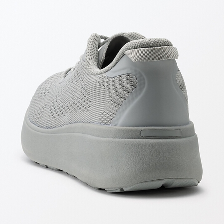 Muji sneakers 2025