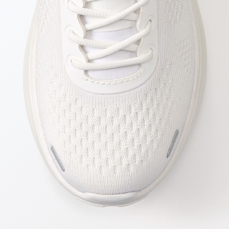 Muji white shoes 2025